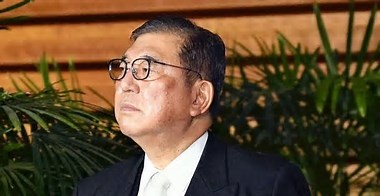 【平将明氏】ＳＮＳ大荒れ　新デジタル大臣　皇居で任命式中に文春砲　「今から宮中」浮かれＸ投稿も→「おい文春載ってるぞ」「説明まだー？」「早くも金の問題か」